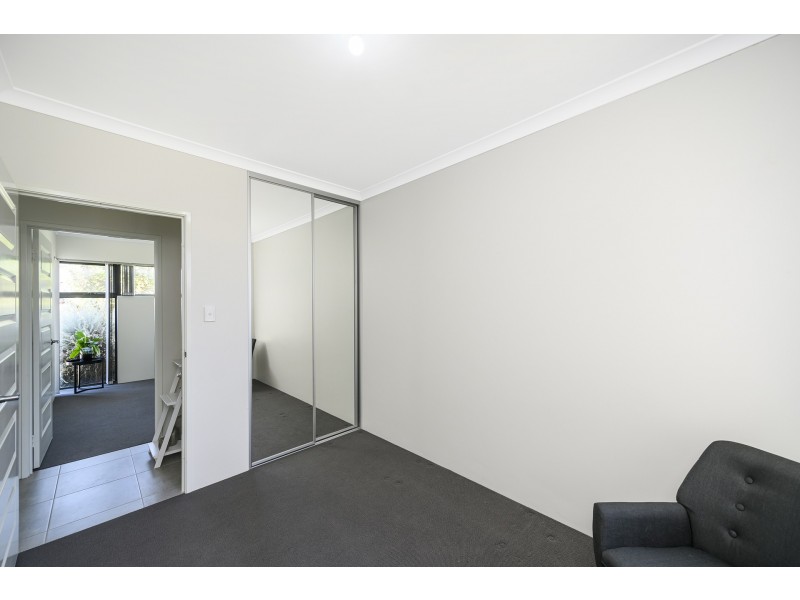 16 Swithland Way, Aveley WA 6069