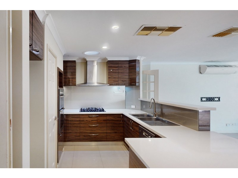 1 Noreatt Place, Leeming WA 6149