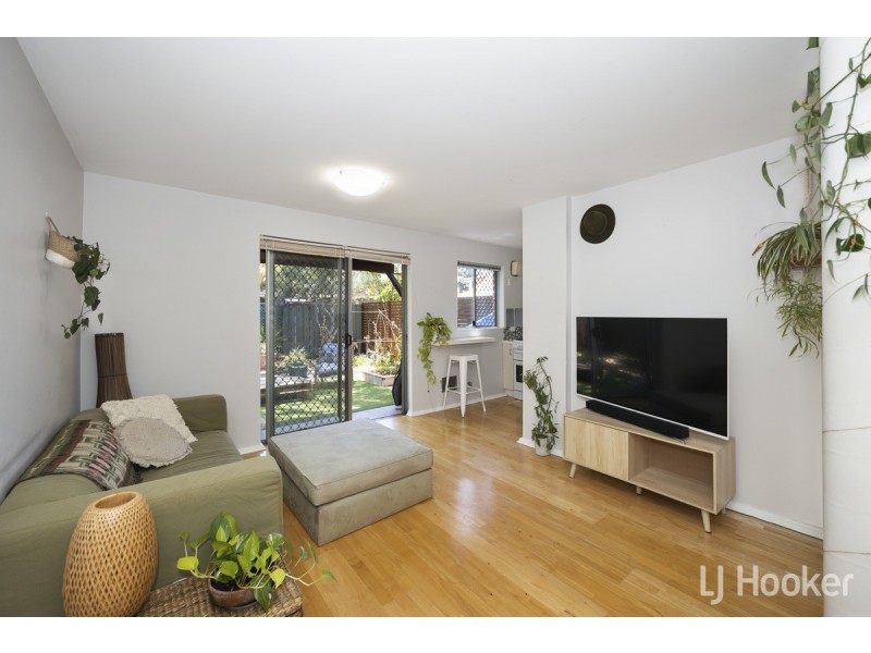 49/11 Herdsman Parade, Wembley WA 6014