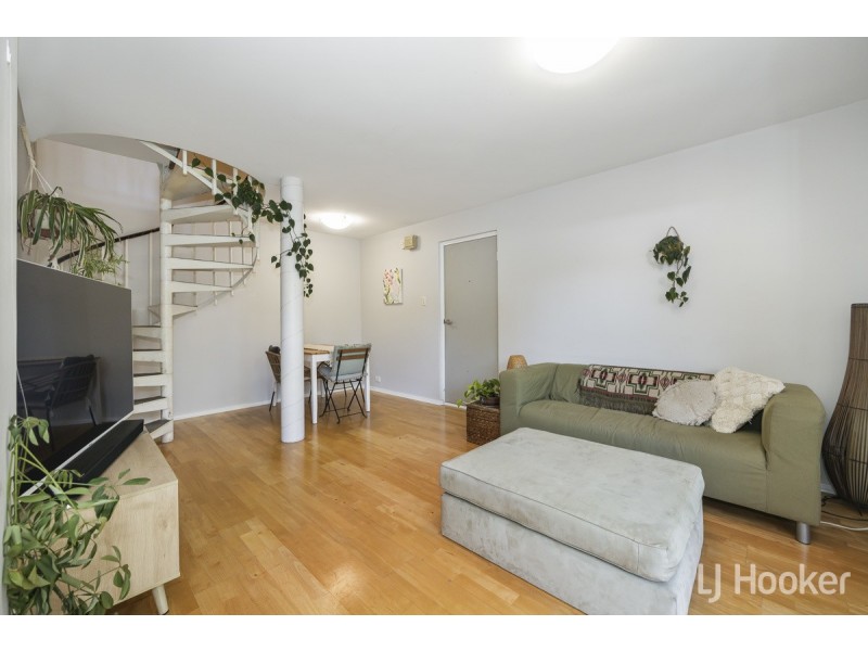 49/11 Herdsman Parade, Wembley WA 6014