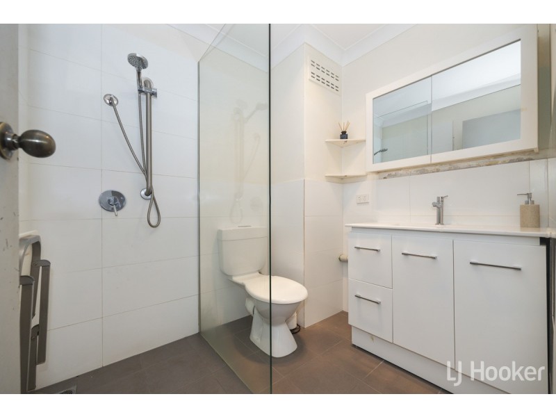 49/11 Herdsman Parade, Wembley WA 6014