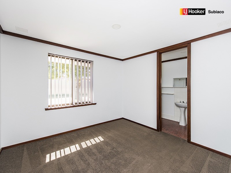 19a Tropicana Way, Safety Bay WA 6169
