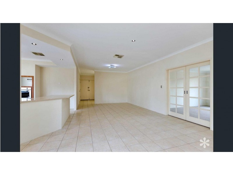 13 Ernest Drive, Success WA 6164