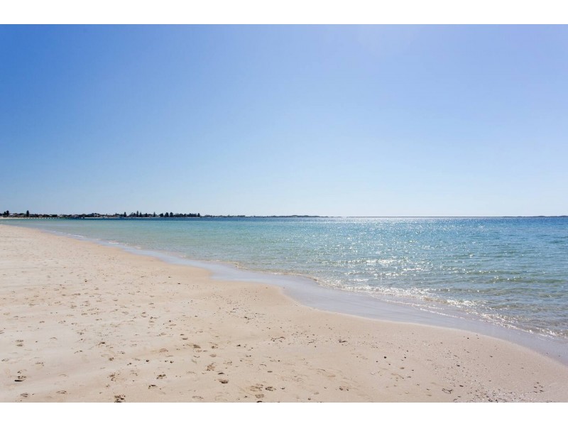 14/76 Kent Street, Rockingham WA 6168