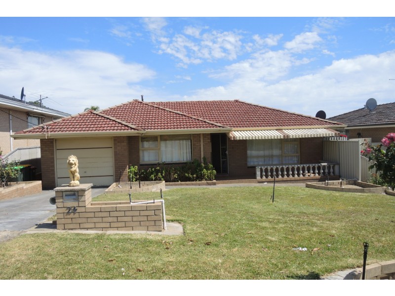24 Canara Road, Westminster WA 6061
