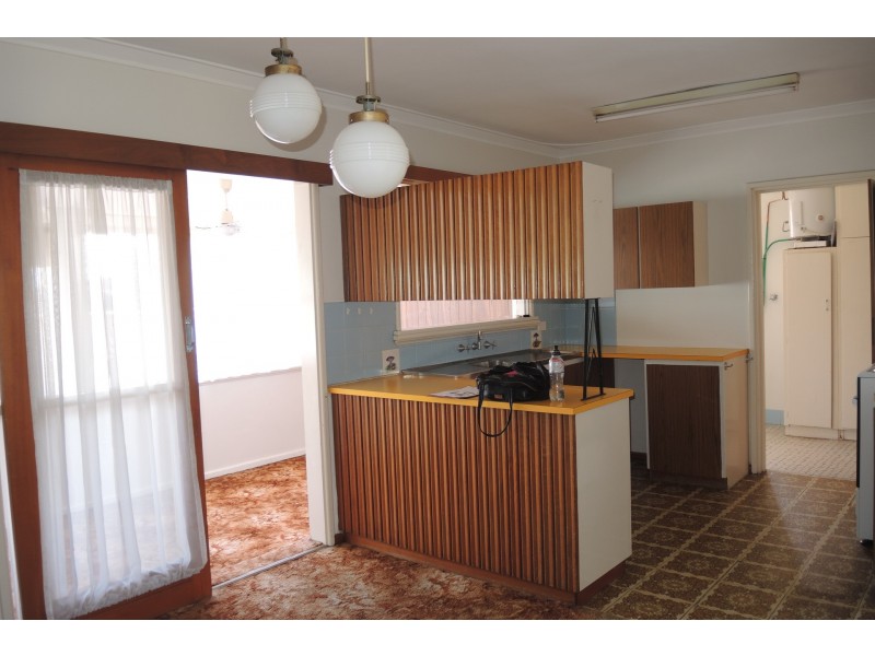 24 Canara Road, Westminster WA 6061