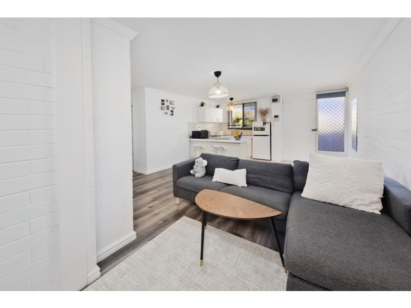 26E/47 Herdsman Parade, Wembley WA 6014