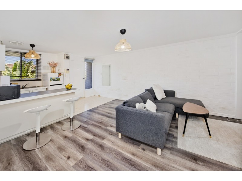 26E/47 Herdsman Parade, Wembley WA 6014