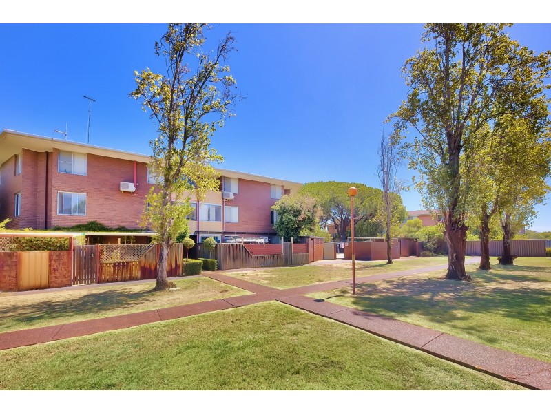 26E/47 Herdsman Parade, Wembley WA 6014