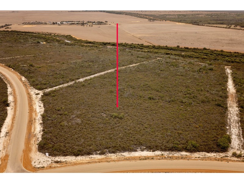 76 Orchid Road, Hopetoun WA 6348