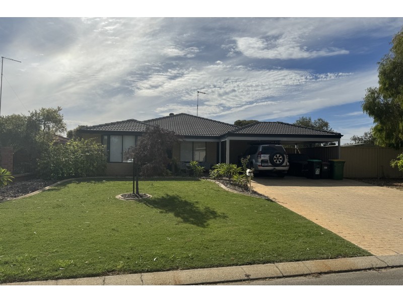 2 Grady Court, Waikiki WA 6169