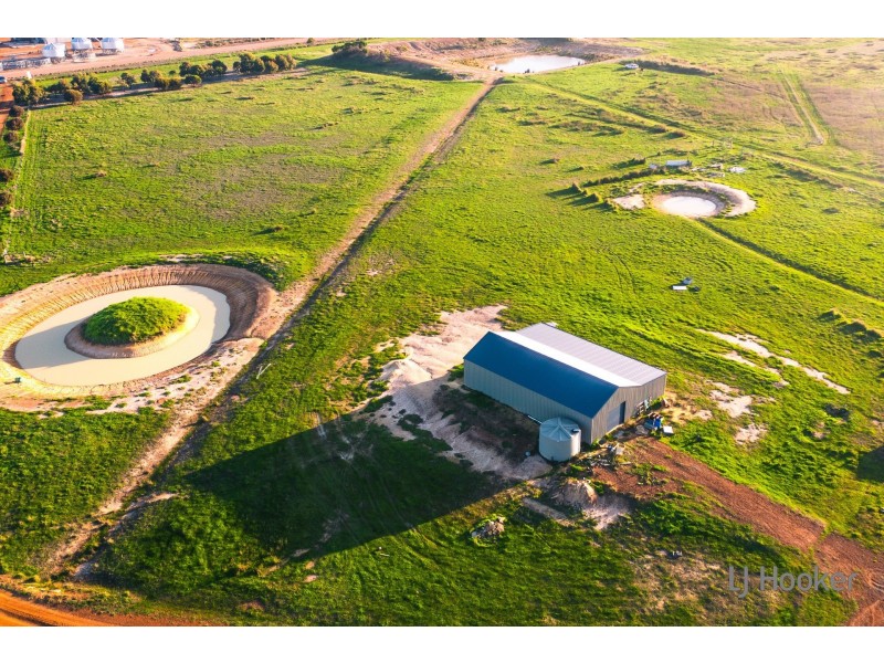 98 Steeredale Road, Hopetoun WA 6348