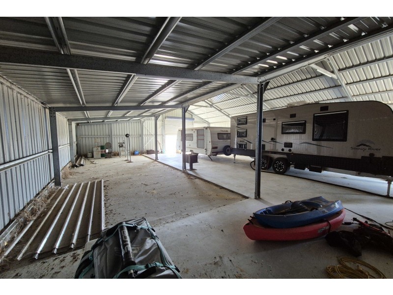 98 Steeredale Road, Hopetoun WA 6348