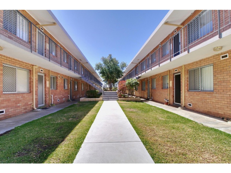 34/76 Kent Street, Rockingham WA 6168