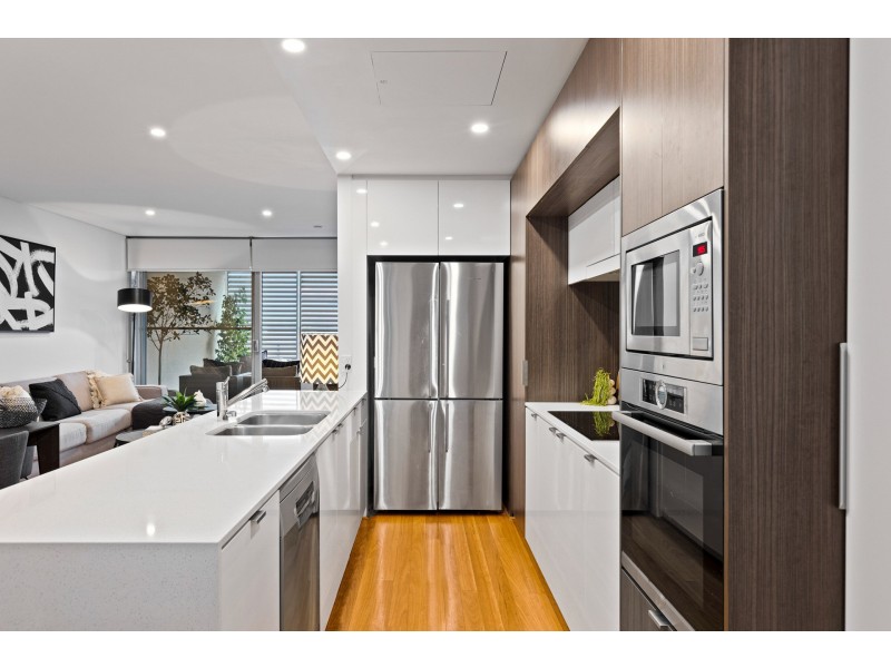 206/15 Roydhouse Street, Subiaco WA 6008