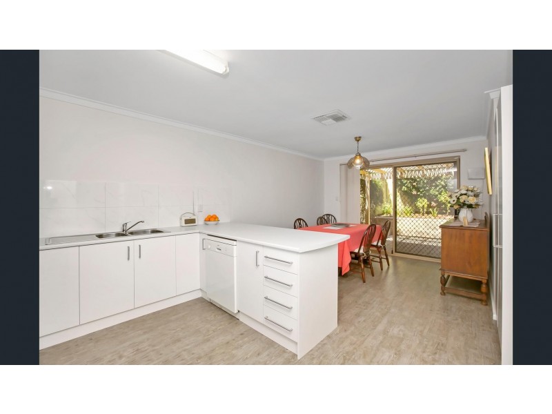 4/41 Eric Street, Como WA 6152