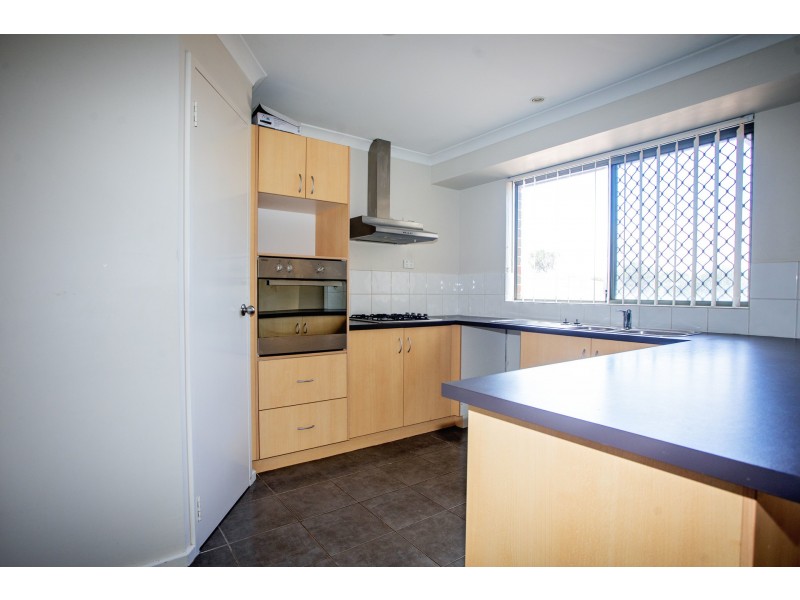 13 Gibson Way, Hopetoun WA 6348