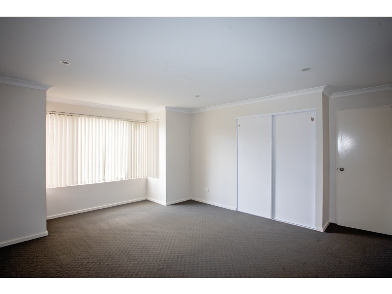 13 Gibson Way, Hopetoun WA 6348