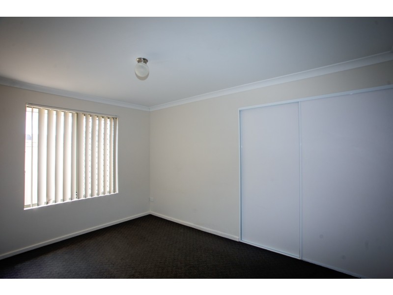 13 Gibson Way, Hopetoun WA 6348