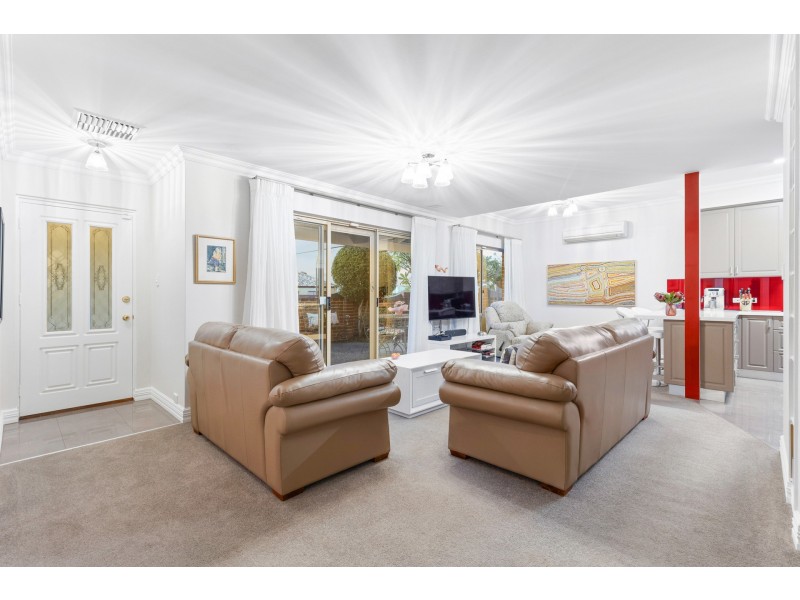13 Newnham Street, West Leederville WA 6007