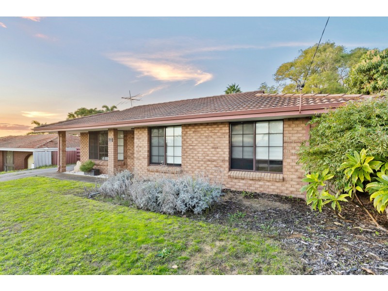 22 Challenger Avenue, Parmelia WA 6167