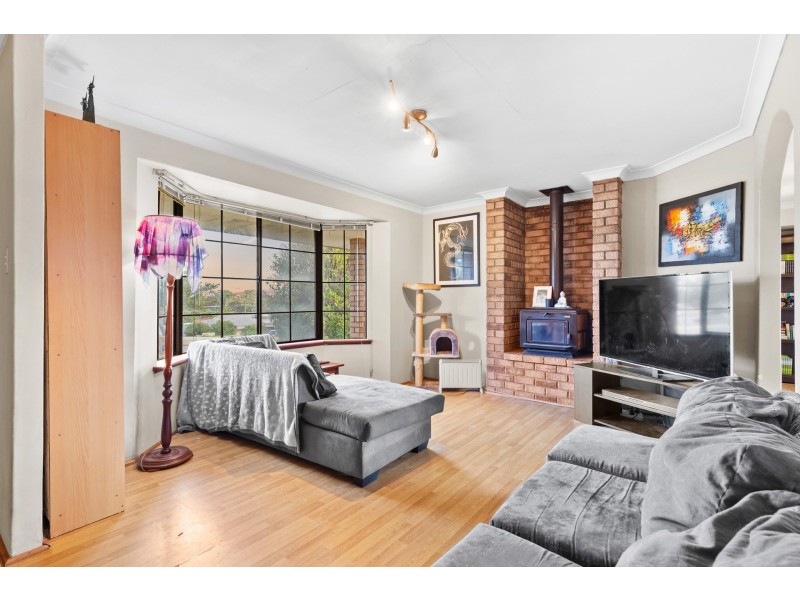 22 Challenger Avenue, Parmelia WA 6167