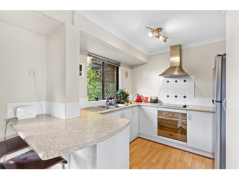 22 Challenger Avenue, Parmelia WA 6167