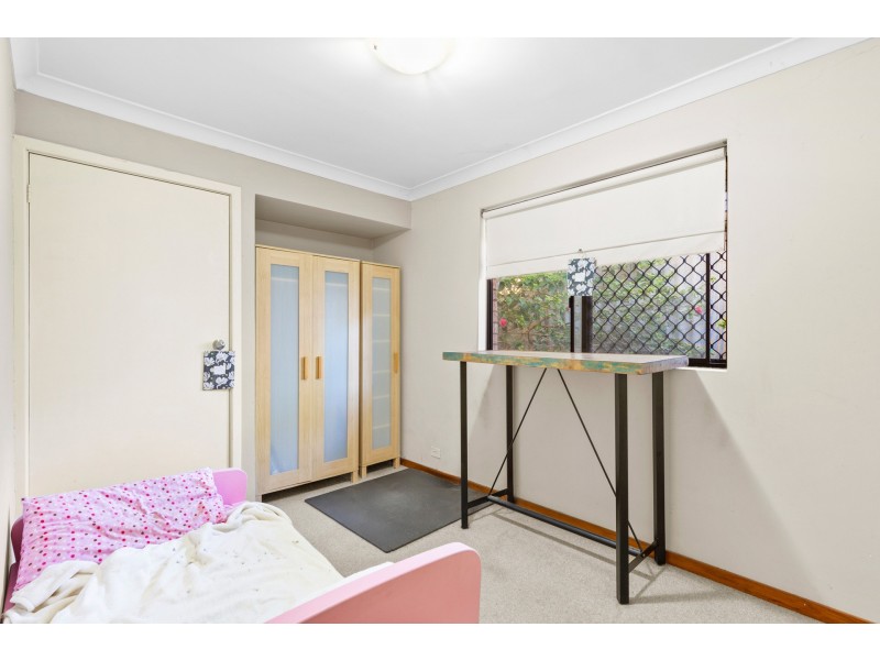 22 Challenger Avenue, Parmelia WA 6167