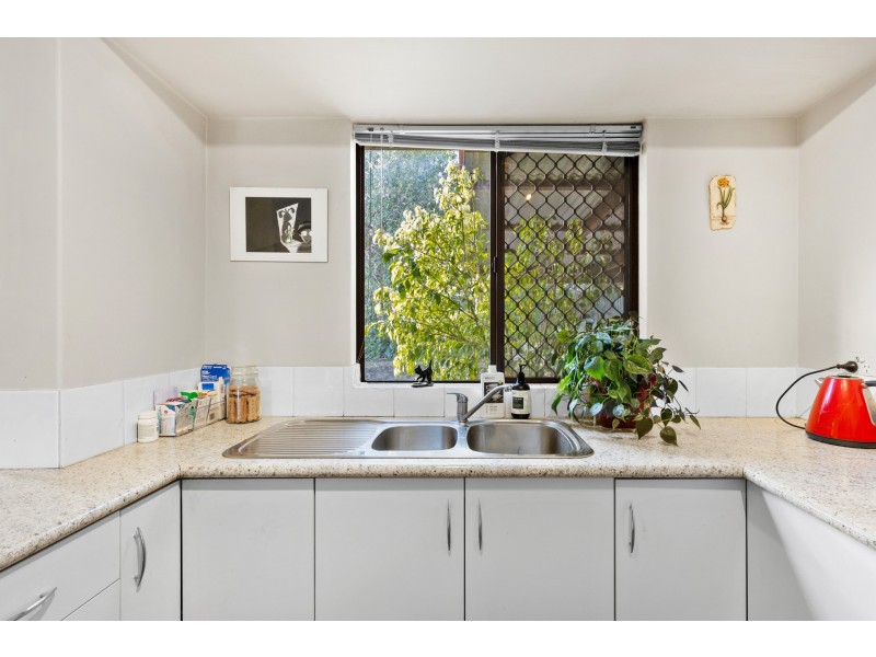 22 Challenger Avenue, Parmelia WA 6167