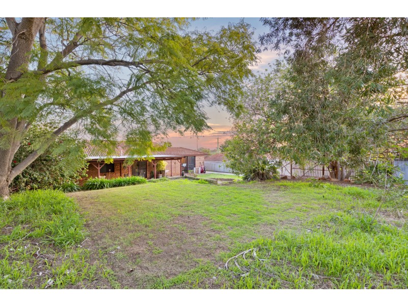 22 Challenger Avenue, Parmelia WA 6167