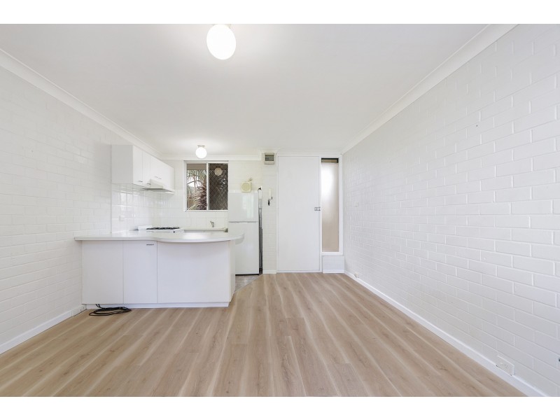 25T/24 Pearson Street, Churchlands WA 6018