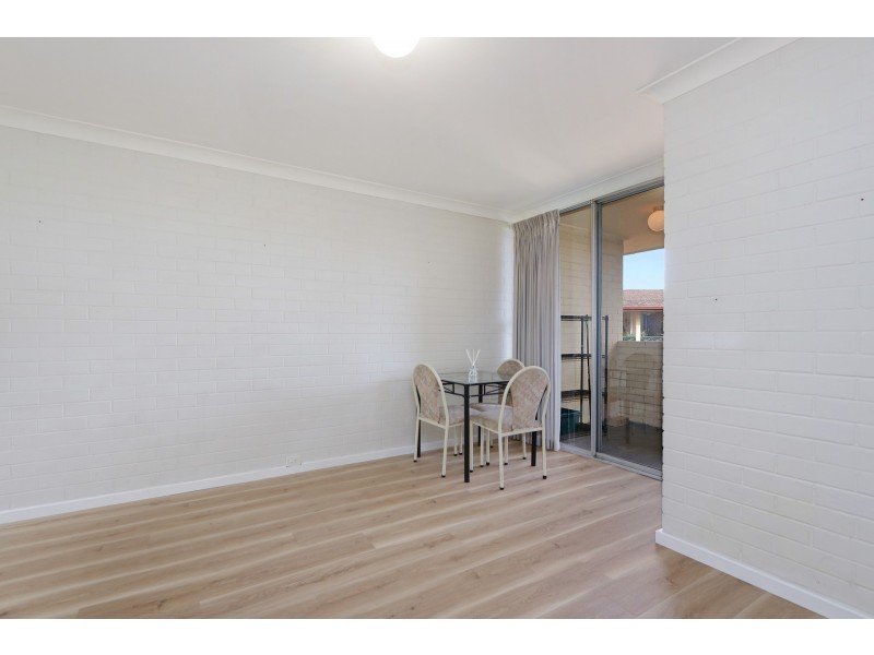 25T/24 Pearson Street, Churchlands WA 6018