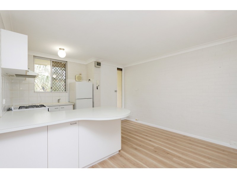 25T/24 Pearson Street, Churchlands WA 6018