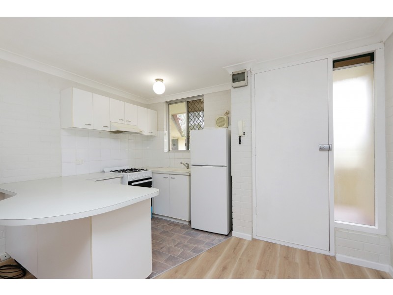 25T/24 Pearson Street, Churchlands WA 6018