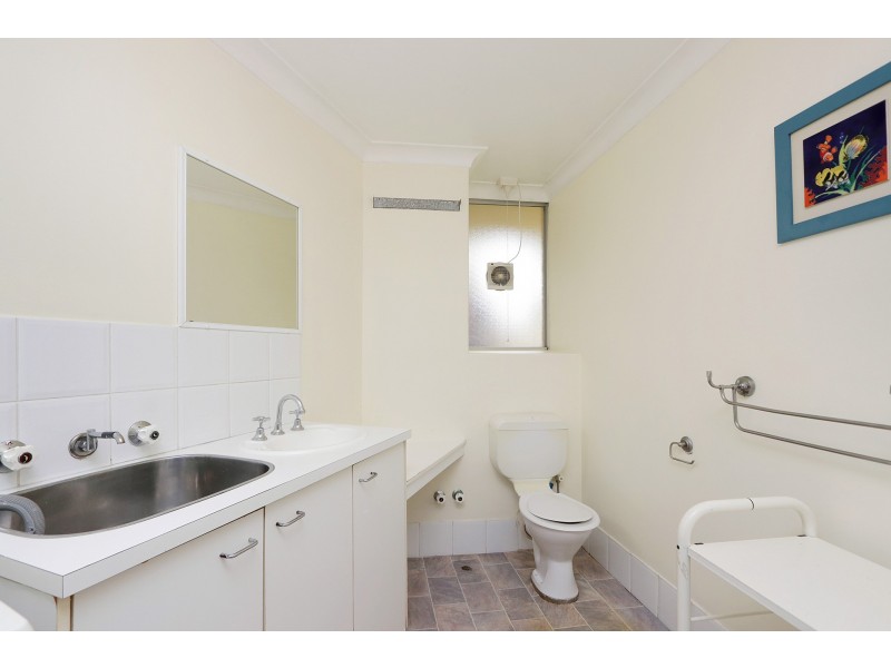 25T/24 Pearson Street, Churchlands WA 6018