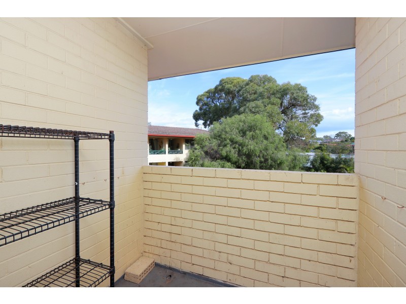 25T/24 Pearson Street, Churchlands WA 6018