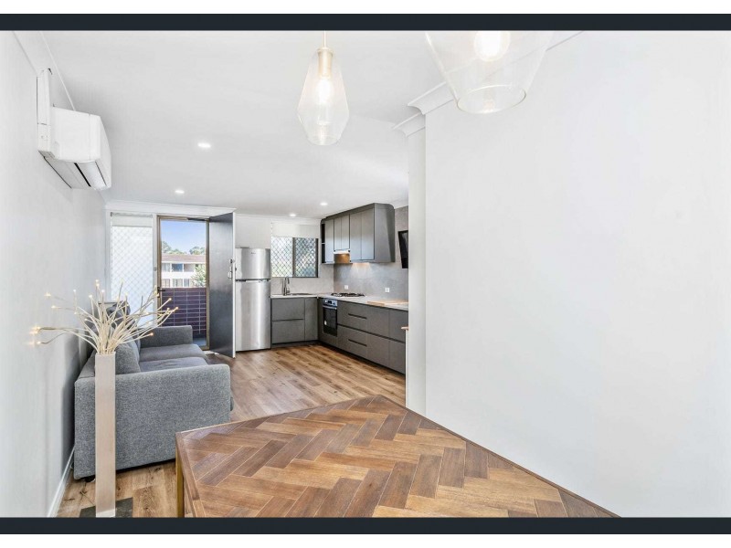 202E/25 Herdsman Parade, Wembley WA 6014