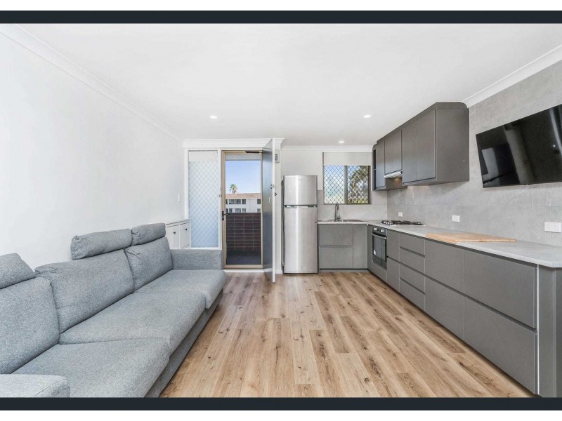 202E/25 Herdsman Parade, Wembley WA 6014