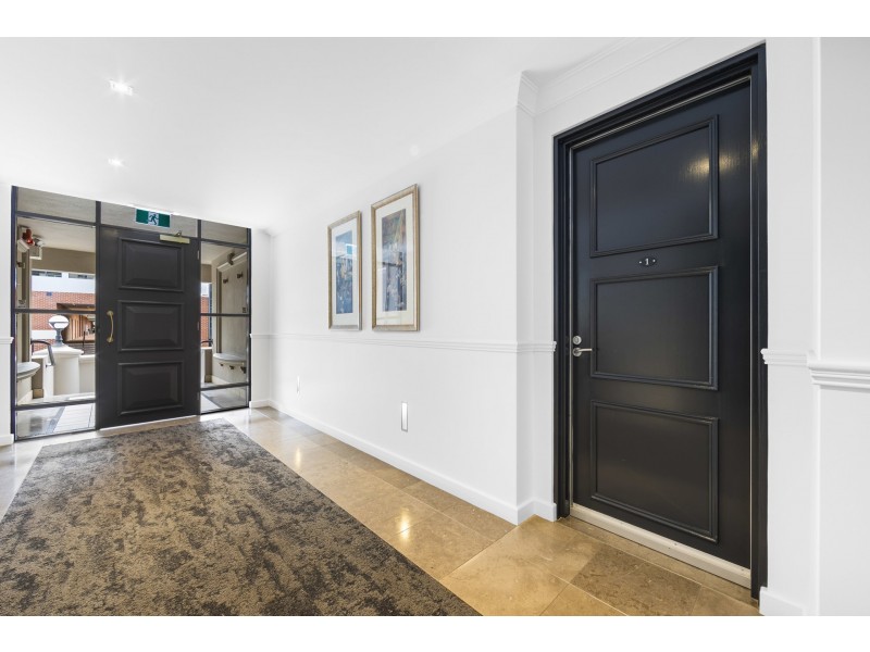 1/18 Brigid Road, Subiaco WA 6008