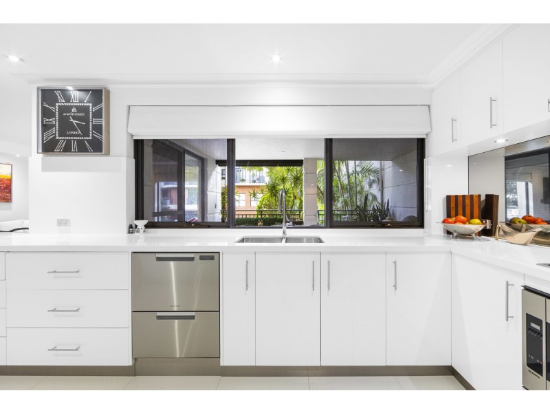 1/18 Brigid Road, Subiaco WA 6008
