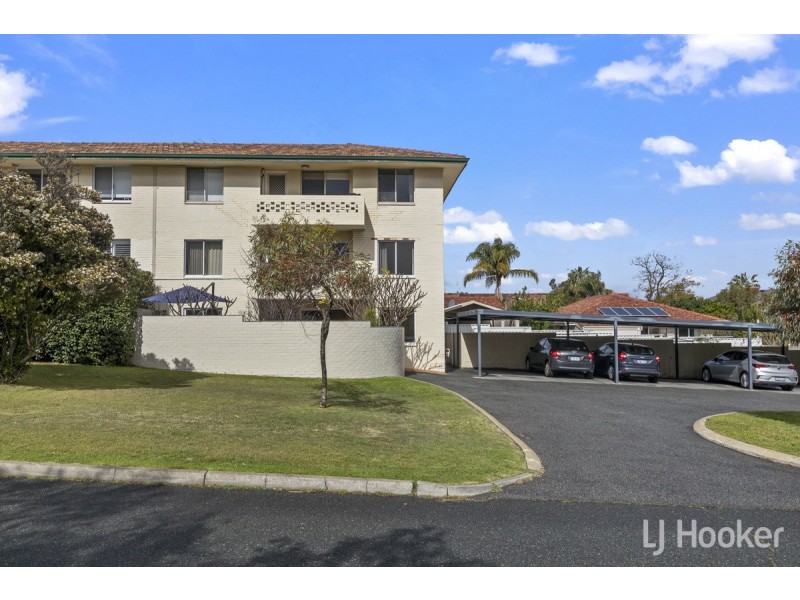 1/35 Robert Street, Como WA 6152