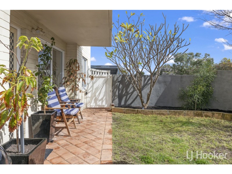 1/35 Robert Street, Como WA 6152