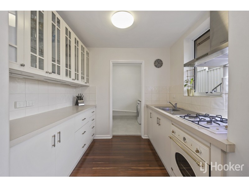 1/35 Robert Street, Como WA 6152