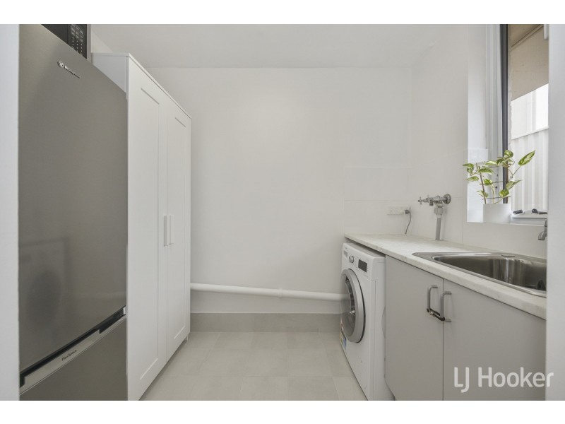 1/35 Robert Street, Como WA 6152