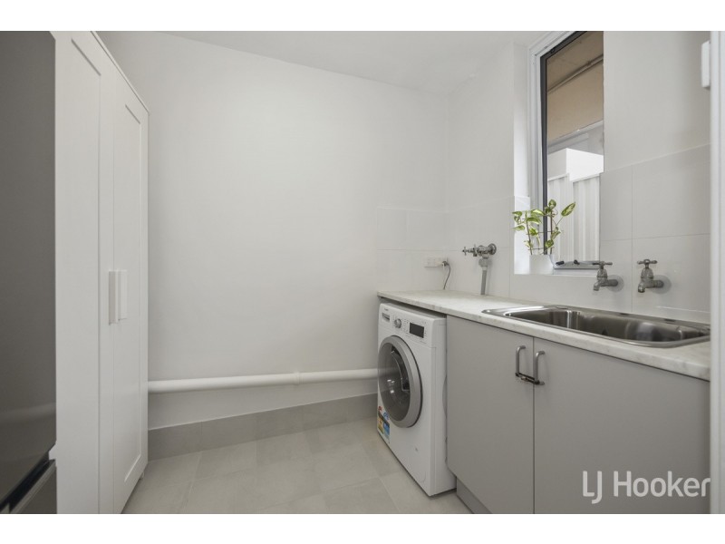 1/35 Robert Street, Como WA 6152