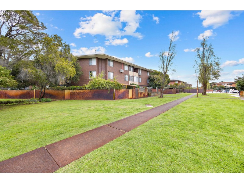 18E/47 Herdsman Parade, Wembley WA 6014