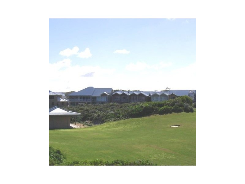 23/2 Robertson Road, Ledge Point WA 6043