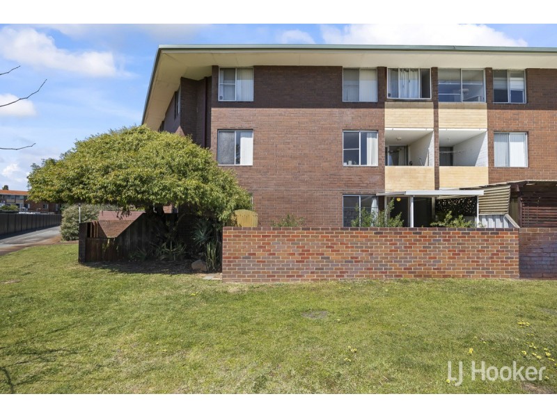 6C/49 Herdsman Parade, Wembley WA 6014