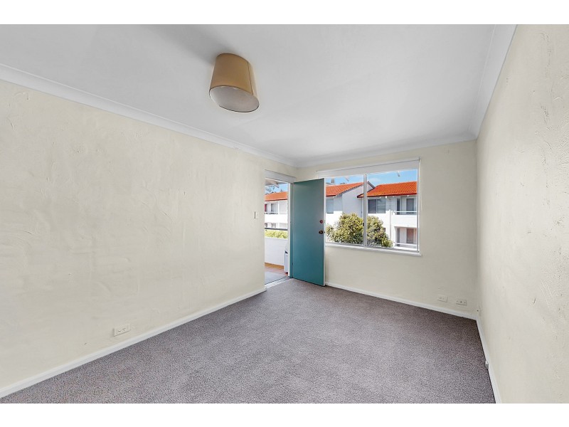 9s/125 Herdsman Parade, Wembley WA 6014