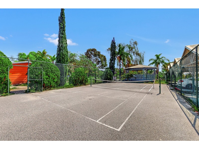 9s/125 Herdsman Parade, Wembley WA 6014